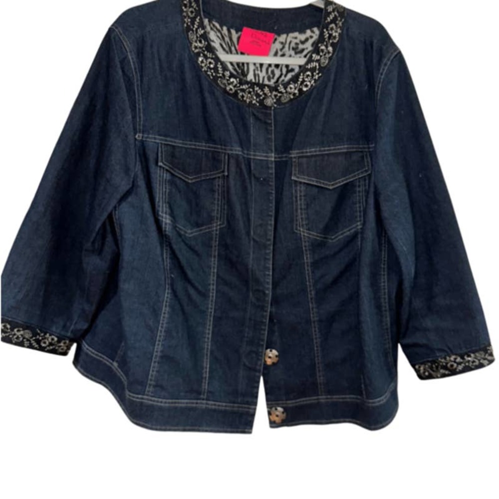 CAROL’S DENIMS EMBELLISHED DESIGN 3/4 SLEEVE JEAN JACKET WITH POCKETS SIZE 2XL